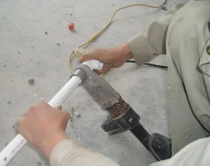 闽清漏水维修电话